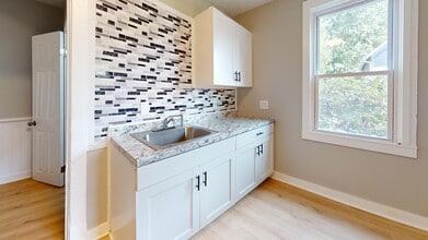 Building Photo - 2967 W 38th St