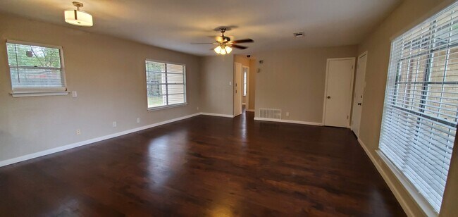 Building Photo - 1519 Fair Avenue