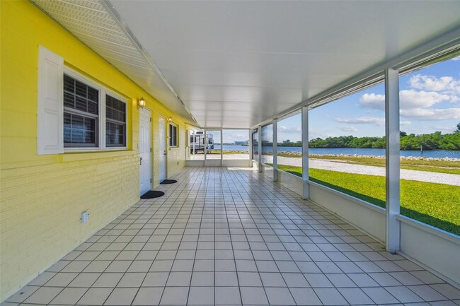 Foto del edificio - 337 4th St W