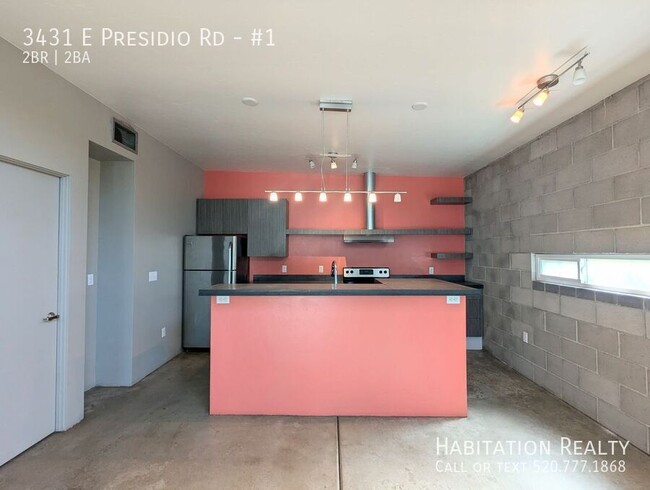 Foto del edificio - Rare opportunity to rent 2 bed/2 bath unit...