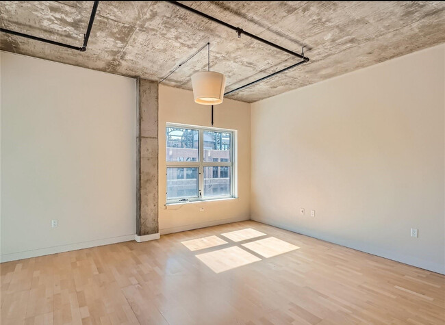 Foto del edificio - 2229 Blake St