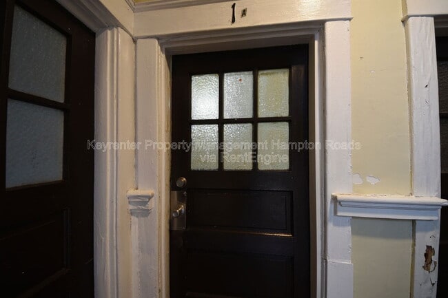 Building Photo - 332 Mt Vernon Ave