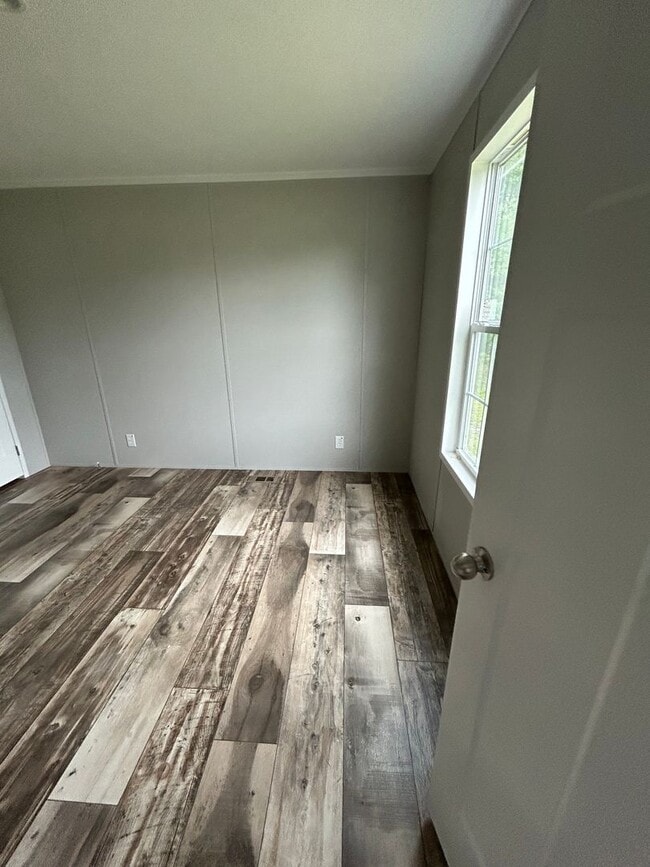 Building Photo - 127 Hubert Blvd