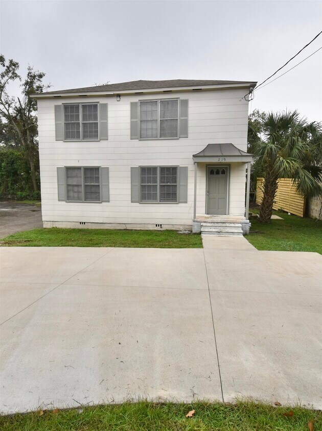 219 E 6th Ave, Tallahassee, FL 32303 House Rental in Tallahassee, FL