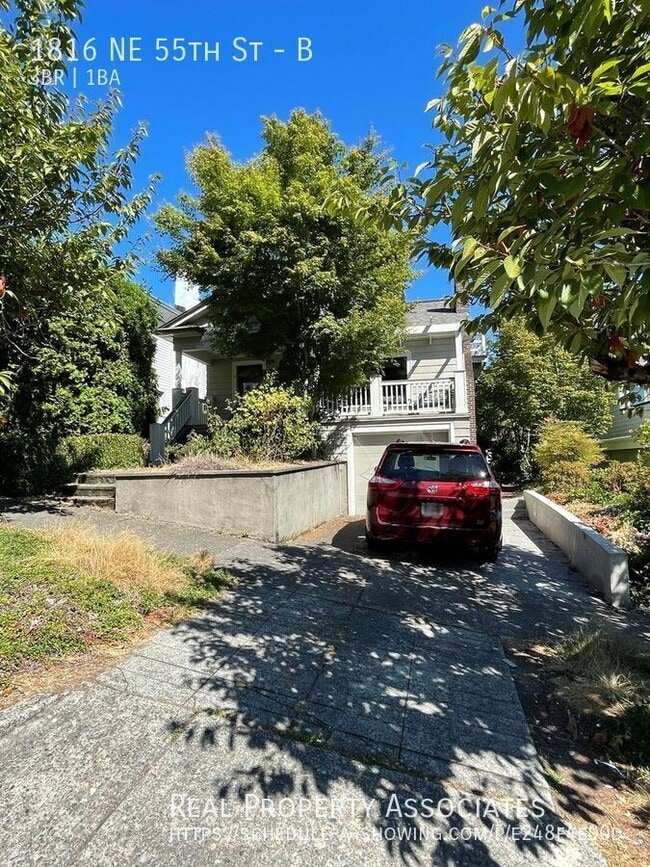 Photo - 1816 NE 55th St Apartment