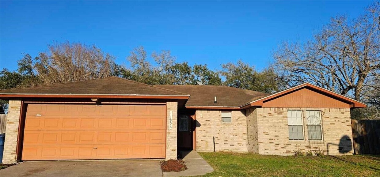 Primary Photo - 11906 Wildhorse Valley Dr