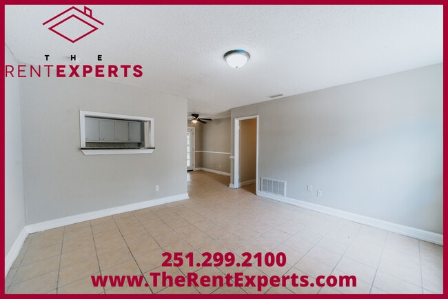 Building Photo - 2551 Farnell Dr