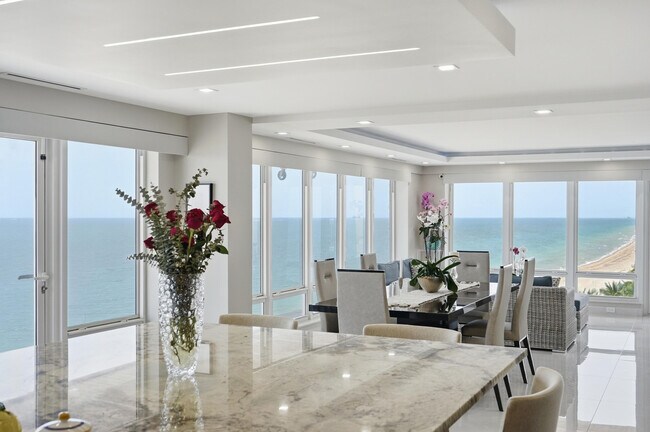 Building Photo - 4100 Galt Ocean Dr