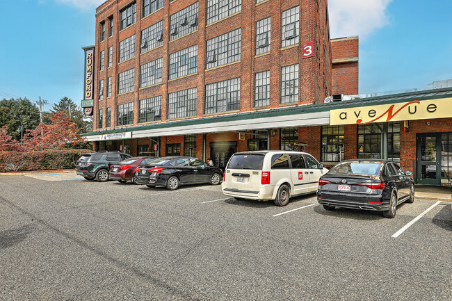 Building Photo - Rumford Center