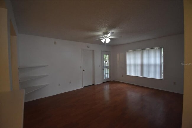 Building Photo - 8246 Fairways Cir