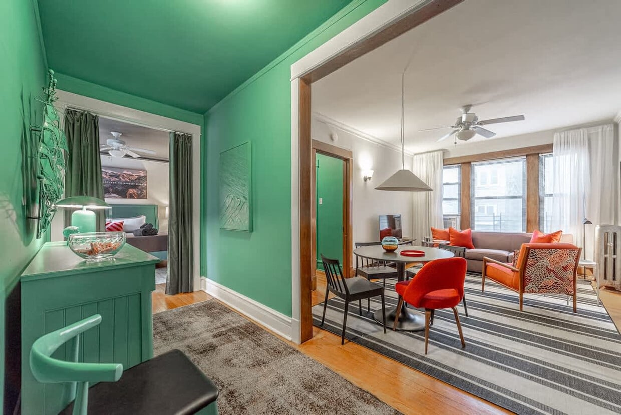 Foto principal - 3761 N Wayne Ave