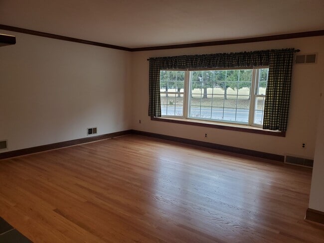 Building Photo - 3 Bedroom, 2 Bathroom Home in Wrightsville