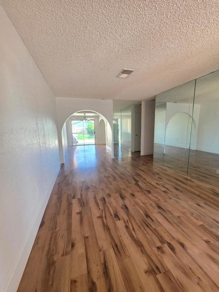 Foto del edificio - 83632 Manzanita Ave