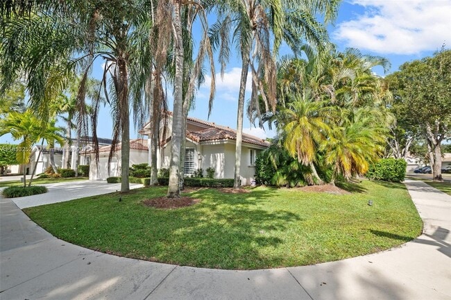 Building Photo - 765 Bayside Ln