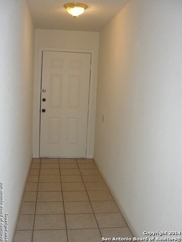 Building Photo - 7707 Pipers Creek St