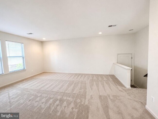 Foto del edificio - 22806 Breezy Hollow Dr