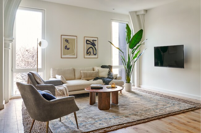 Foto del interior - Monroe Furnished Rooms
