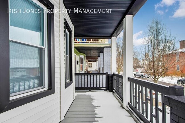 Foto del edificio - 9 West Ave