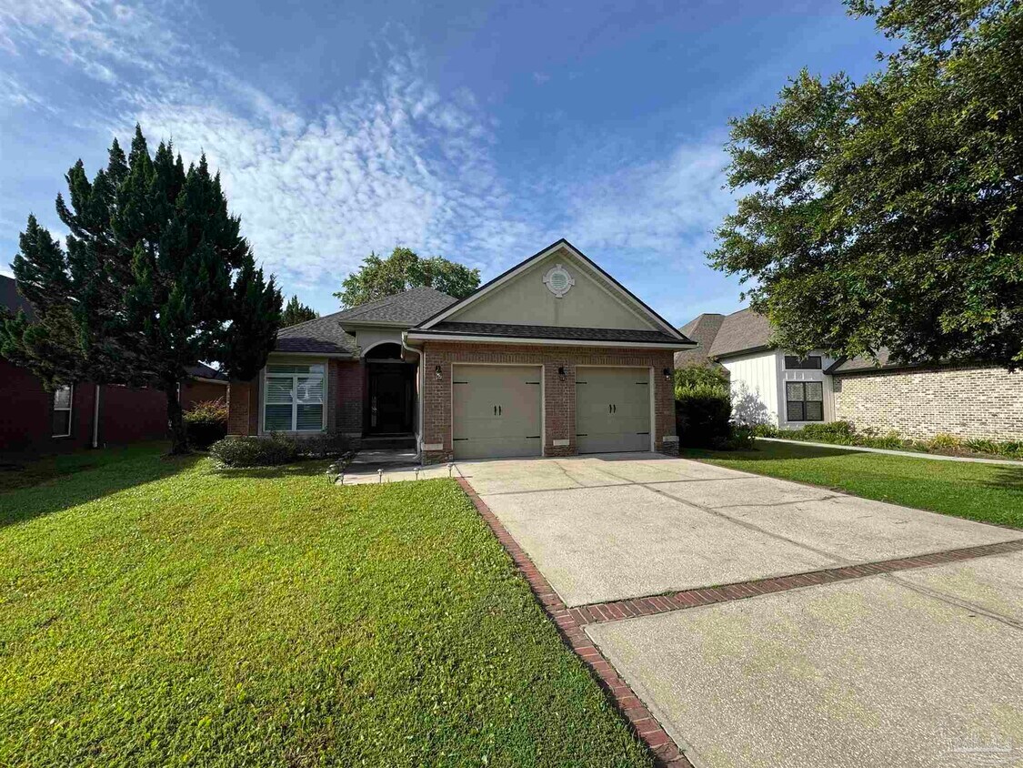 Foto principal - 5402 New Abbey Ln