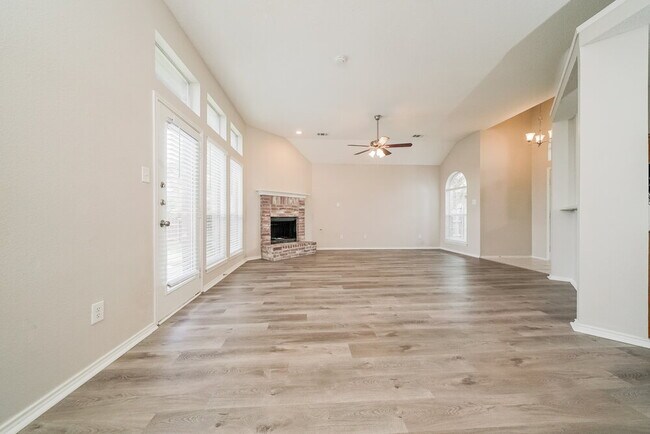 Foto del edificio - 1705 Green Terrace Dr
