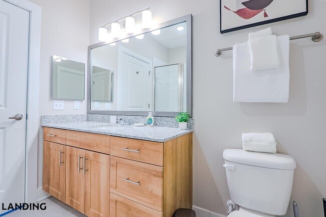 Building Photo - 2361 Commerce Park Dr NE