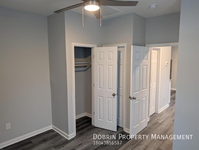 Building Photo - 1401 Carter St