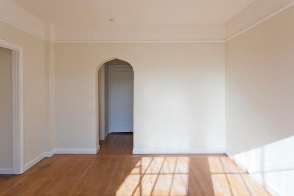 Building Photo - 1520 Gough St