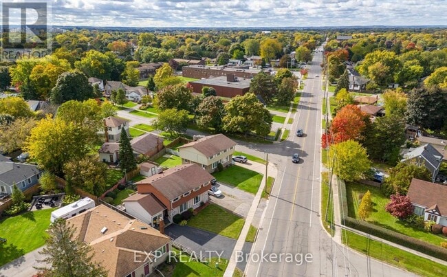 Building Photo - 310 Linwell Rd