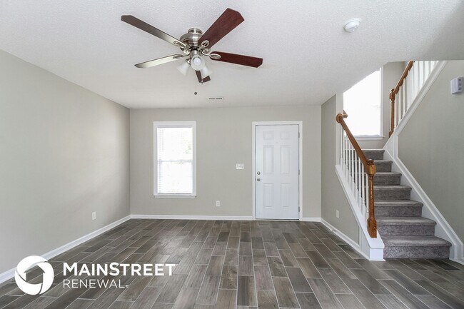 Foto del edificio - 3801 Heather View Ln