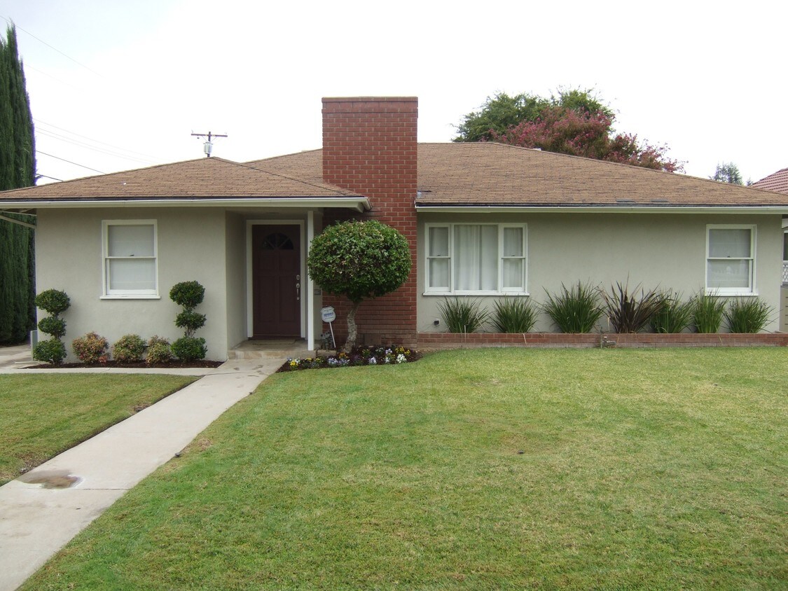 Front of House - 610 W Fern Ave
