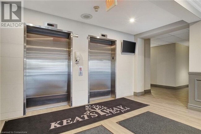 Building Photo - 255 Keats Way