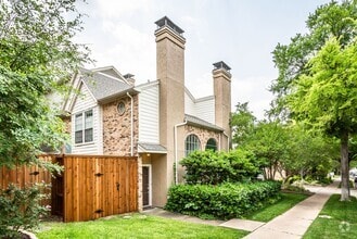 Building Photo - 6210 Oram St