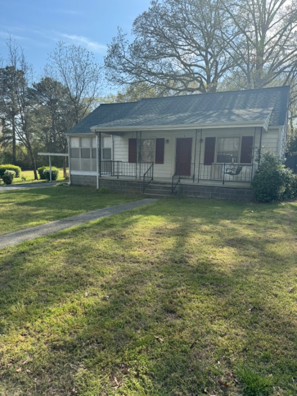 8 Mansion Dr, Clarksville, VA 23927 House Rental in Clarksville, VA