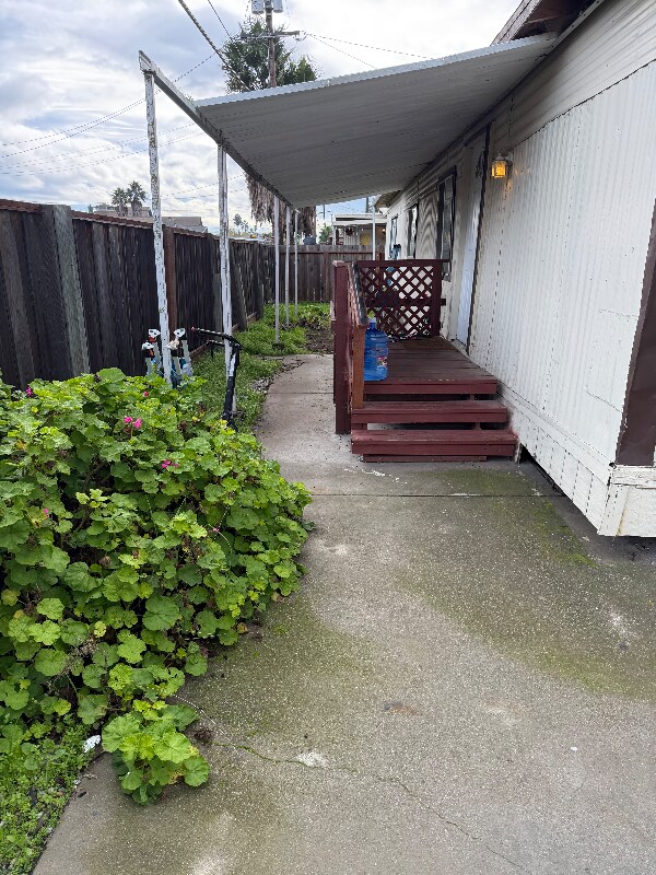 Foto del edificio - 5625 Sandmound Blvd