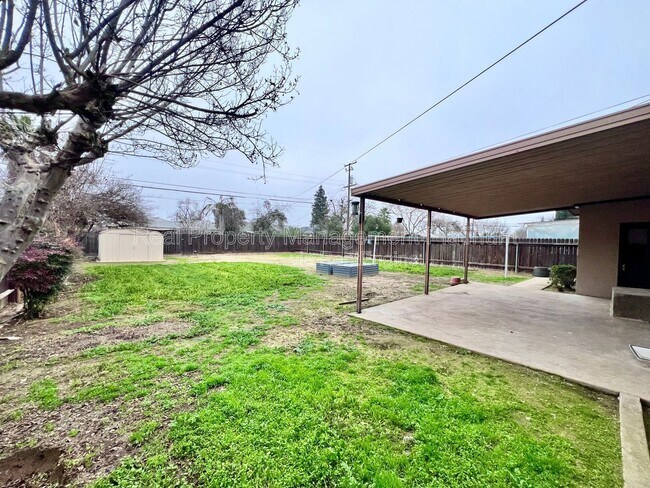 Foto del edificio - 1132 W Saginaw Way