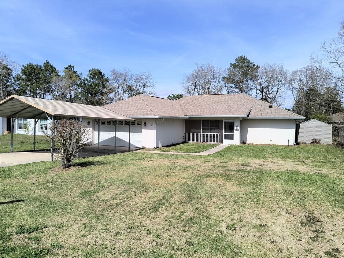 Foto principal - 3 br, 2 bath House - 31 Pecan Run Drive
