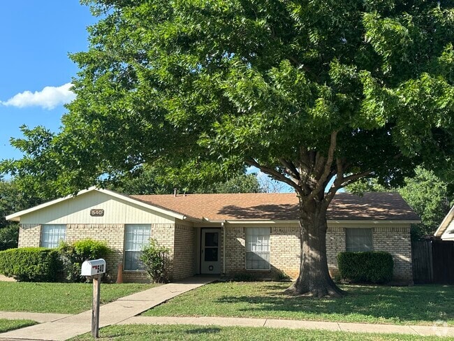 Building Photo - 540 Sierra Blanca Dr