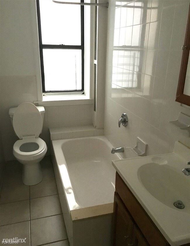 Building Photo - 600 W 138th St