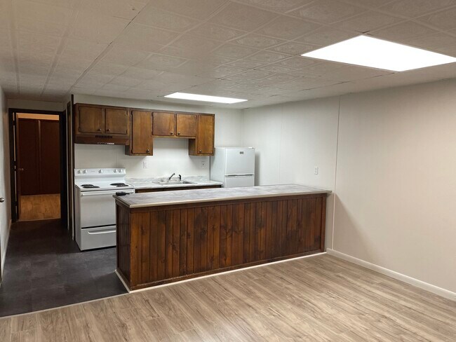 Foto del edificio - 1109 7th Avenue, Unit 1-REAR