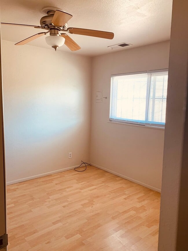 Building Photo - Coming Soon! 3 bed 1 bath home. Huge backy...