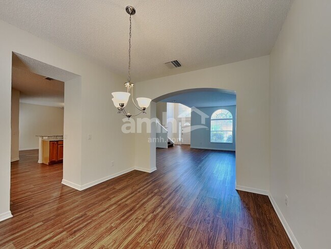 Foto del edificio - 1921 Darlin Cir