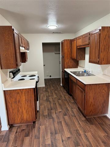 Foto del edificio - 8138 Marydean Ave