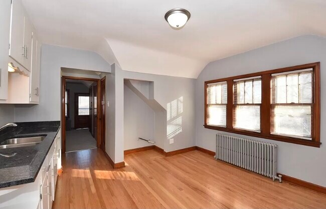 Kitchen - 3276 S 7th St