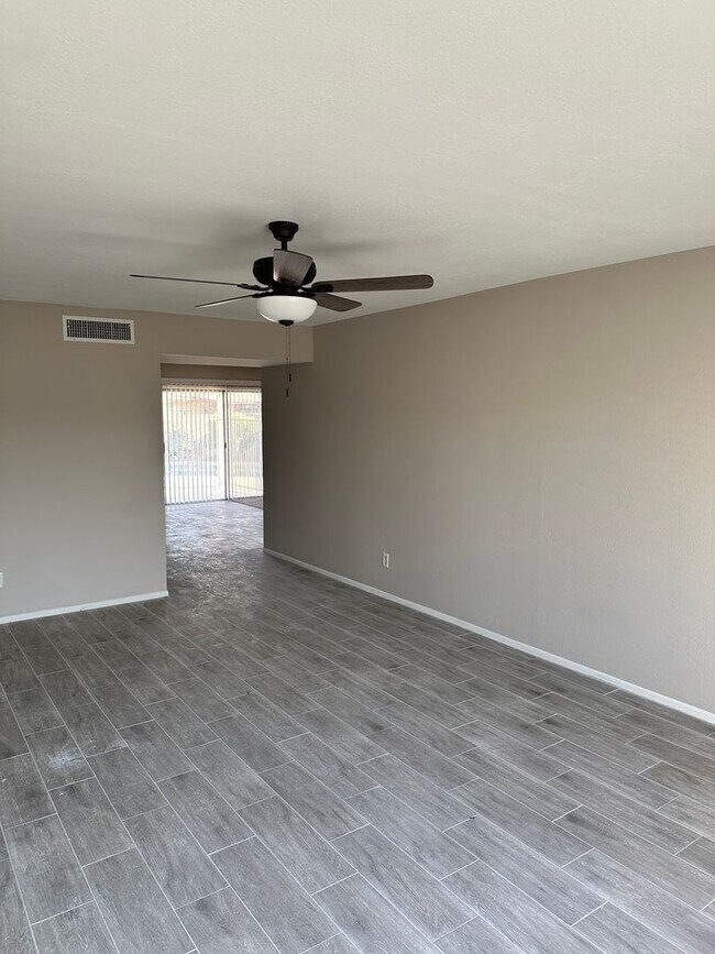 Foto del edificio - Newly remodeled Tempe 3 bed / 2 bath home ...