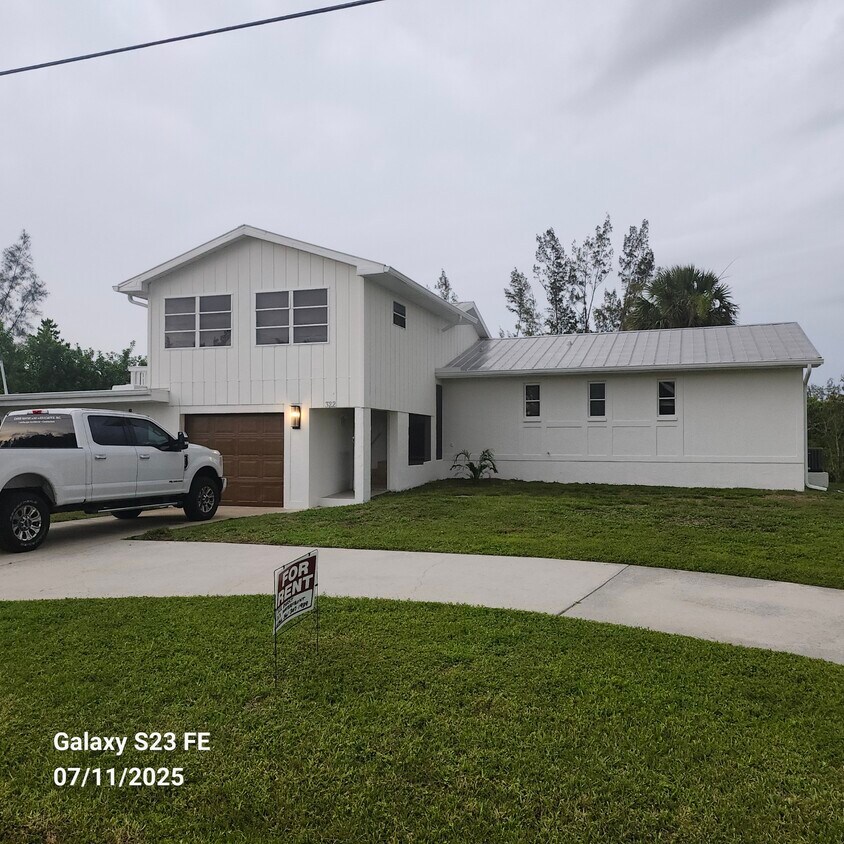 Foto principal - 322 Darst Ave