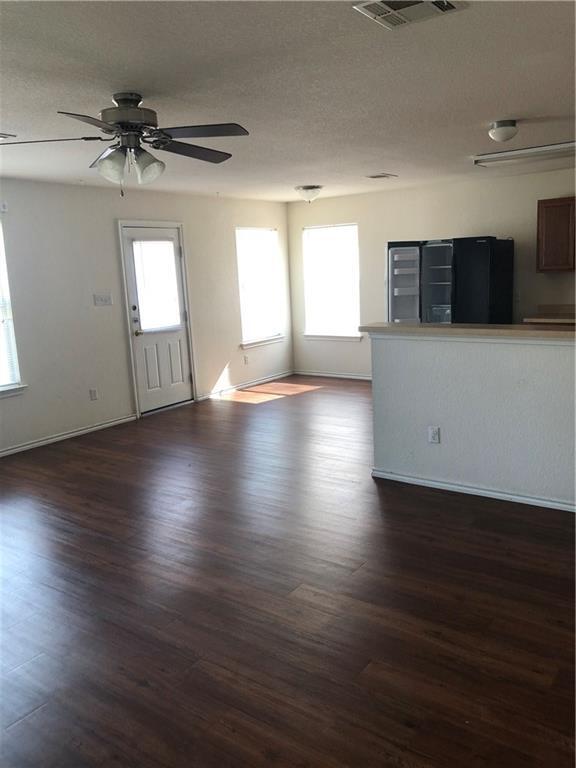 Foto del edificio - 18336 Crestwind Ln