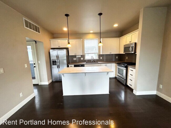 Building Photo - 3 br, 2.5 bath House - 14439 SW Meridian St