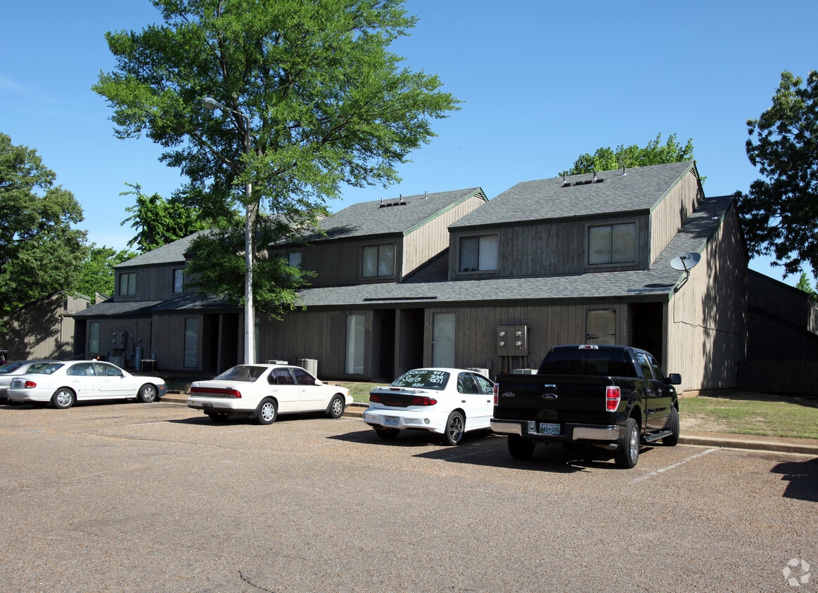 Birches Townhouses Memphis, TN