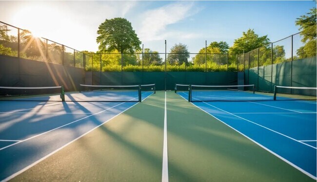 Foto del edificio - 83 Shawn Dr