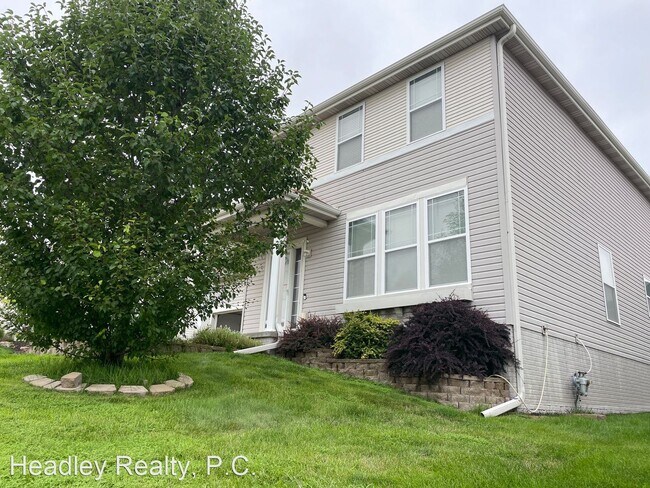 Foto del edificio - 4 br, 4 bath House - 18914 Atlas St